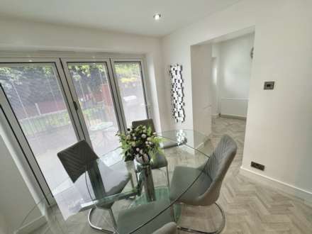 WOODEND, Bramhall SK7 3LN, Image 8