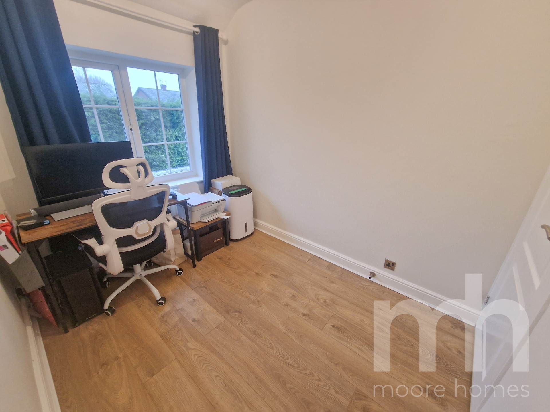 DERWENT DRIVE, Bramhall SK7 1HW, Image 14