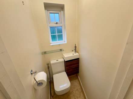 DERWENT DRIVE, Bramhall SK7 1HW, Image 10