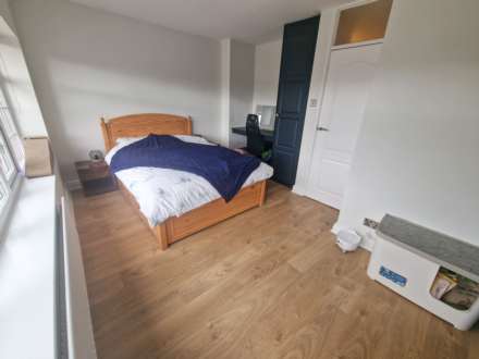 DERWENT DRIVE, Bramhall SK7 1HW, Image 11