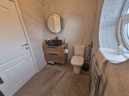 DERWENT DRIVE, Bramhall SK7 1HW, Image 16