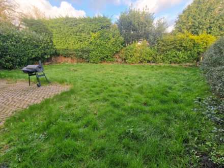 DERWENT DRIVE, Bramhall SK7 1HW, Image 18
