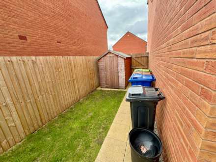 HANKINSON AVENUE, Heald Green SK8 3XR, Image 22