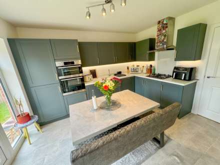 HANKINSON AVENUE, Heald Green SK8 3XR, Image 4