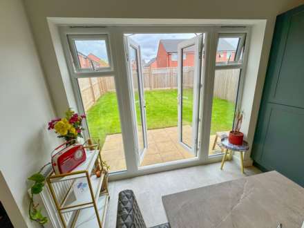 HANKINSON AVENUE, Heald Green SK8 3XR, Image 8