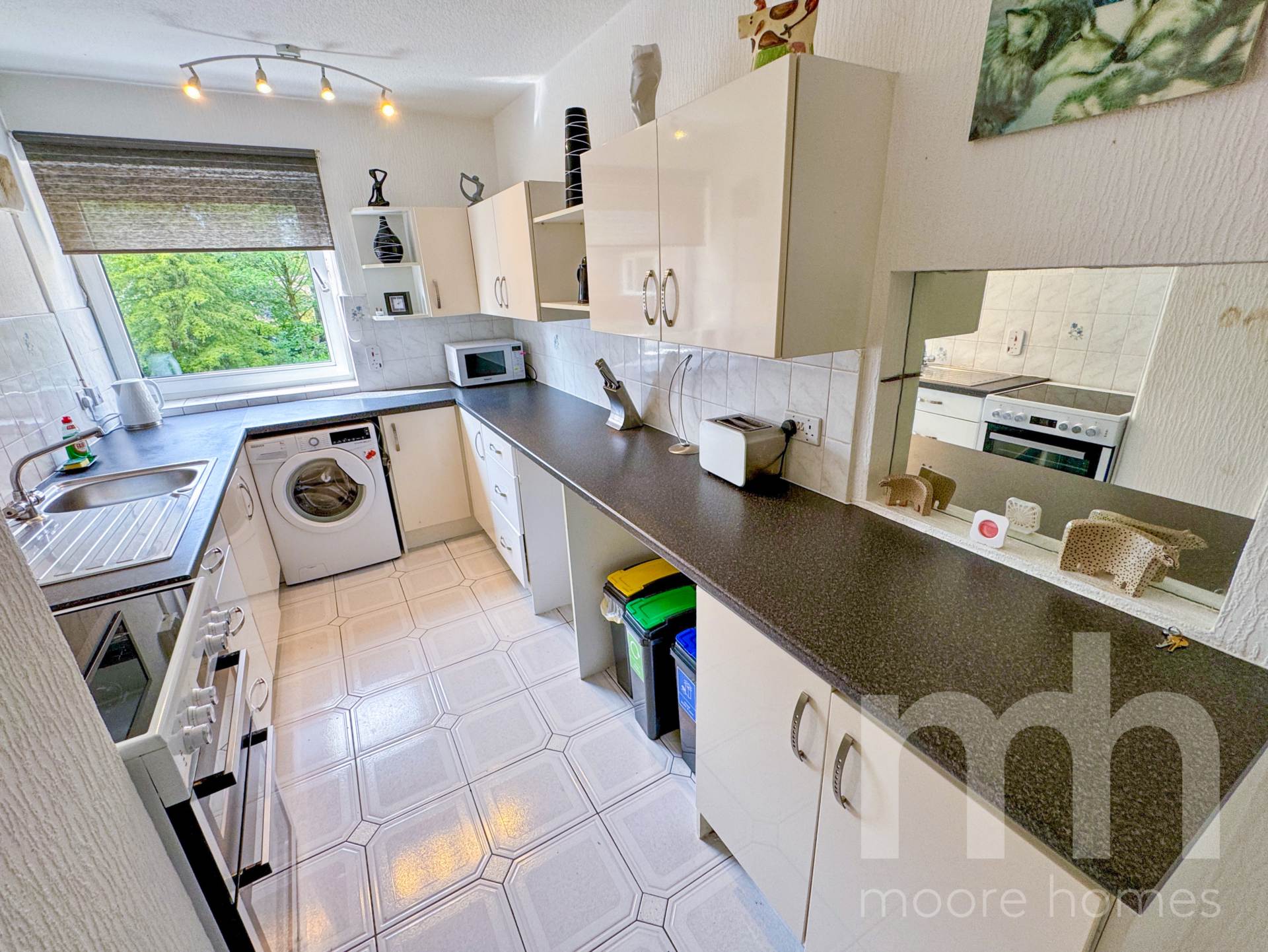 CLYSBARTON COURT, Bramhall Park Road, Bramhall SK7 3NP, Image 3