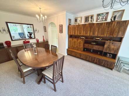 CLYSBARTON COURT, Bramhall Park Road, Bramhall SK7 3NP, Image 6