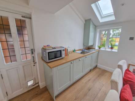 CHURCH LANE, Woodford SK7 1RQ, Image 13