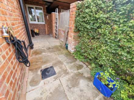 CHURCH LANE, Woodford SK7 1RQ, Image 25