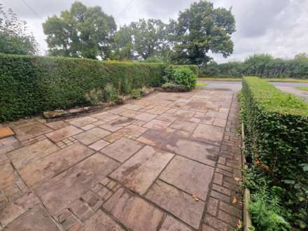 CHURCH LANE, Woodford SK7 1RQ, Image 28