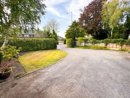 WOODFORD ROAD, Bramhall SK7 1QB, Image 26