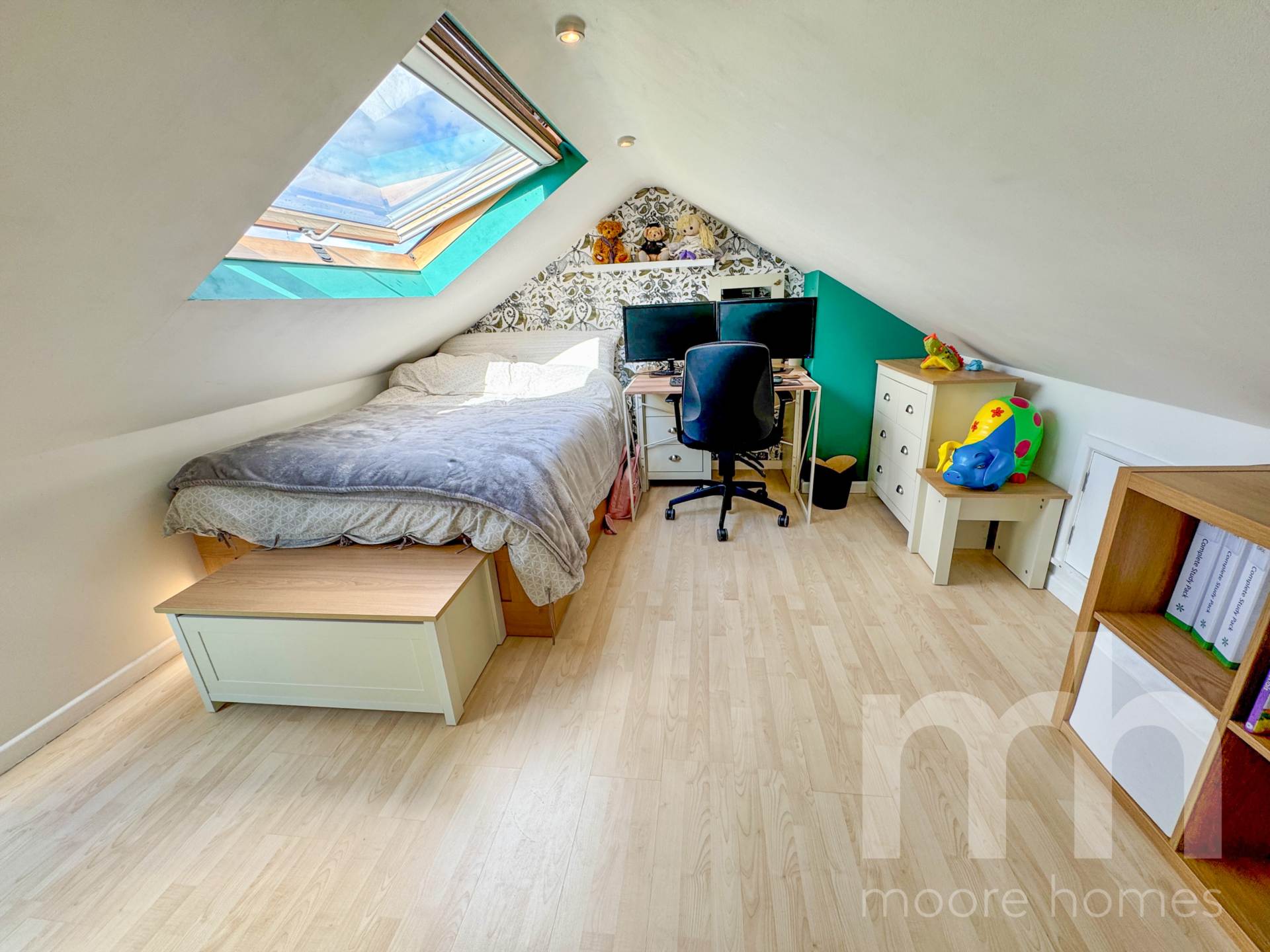 EARLE ROAD, Bramhall SK7 3HB, Image 24