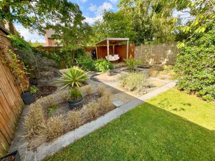 EARLE ROAD, Bramhall SK7 3HB, Image 27