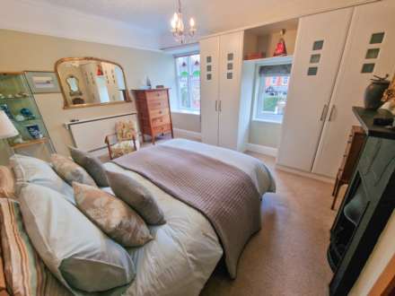 MOSS LANE, Bramhall SK7 1BD, Image 16