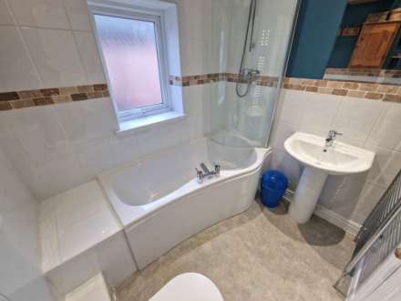 MOSS LANE, Bramhall SK7 1BD, Image 21