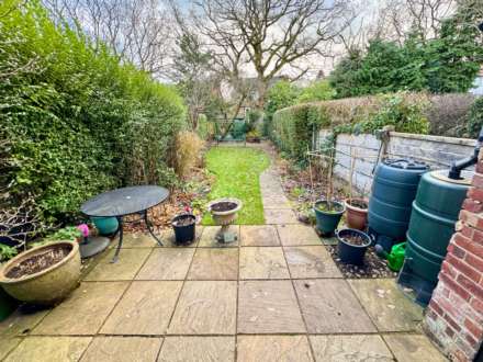 MOSS LANE, Bramhall SK7 1BD, Image 7