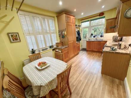 MOSS LANE, Bramhall SK7 1BD, Image 9