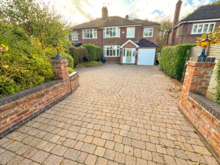 HALL MOSS LANE, Bramhall SK7 1RD