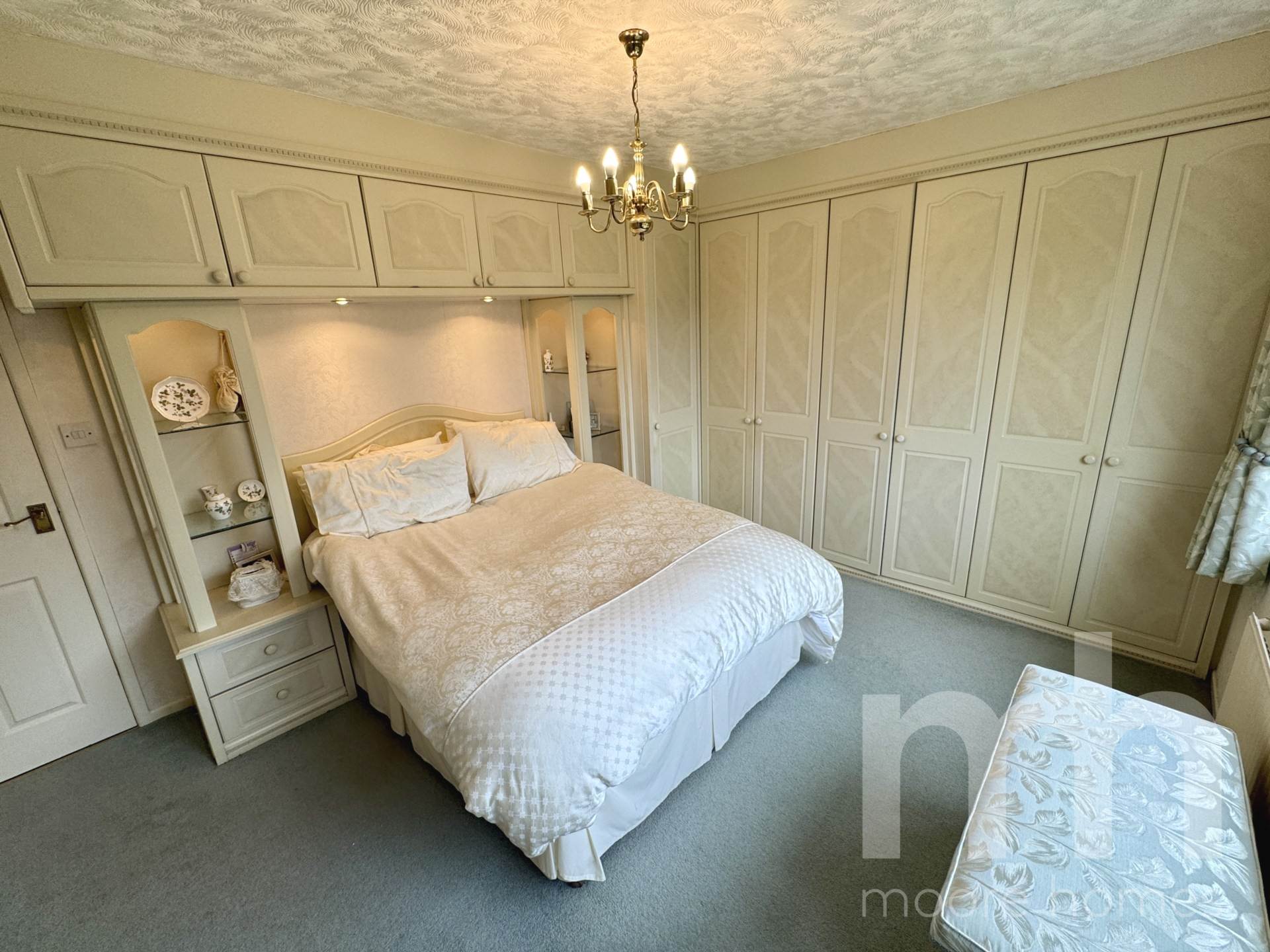 PINE ROAD, Bramhall SK7 2JN, Image 16