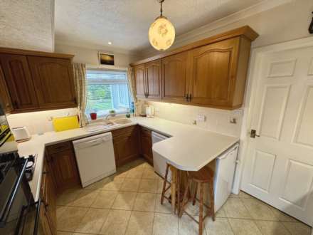 PINE ROAD, Bramhall SK7 2JN, Image 11