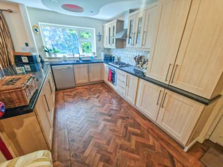 LANGDALE ROAD, Bramhall SK7 1DN, Image 6