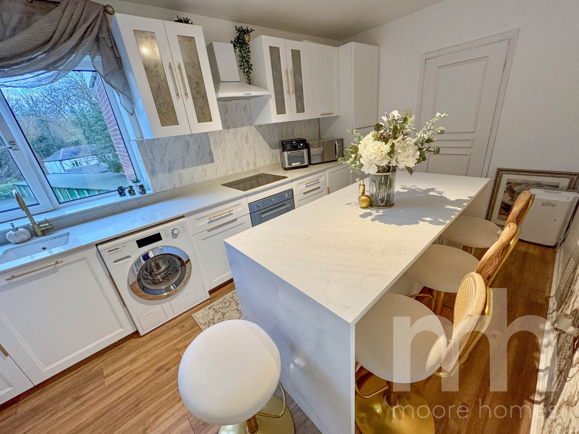 CLYSBARTON COURT, Bramhall Park Road, Bramhall SK7 3NP, Image 2