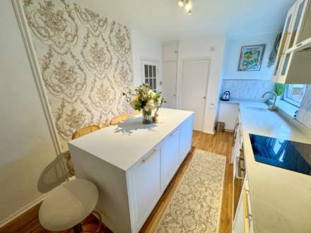 CLYSBARTON COURT, Bramhall Park Road, Bramhall SK7 3NP, Image 10