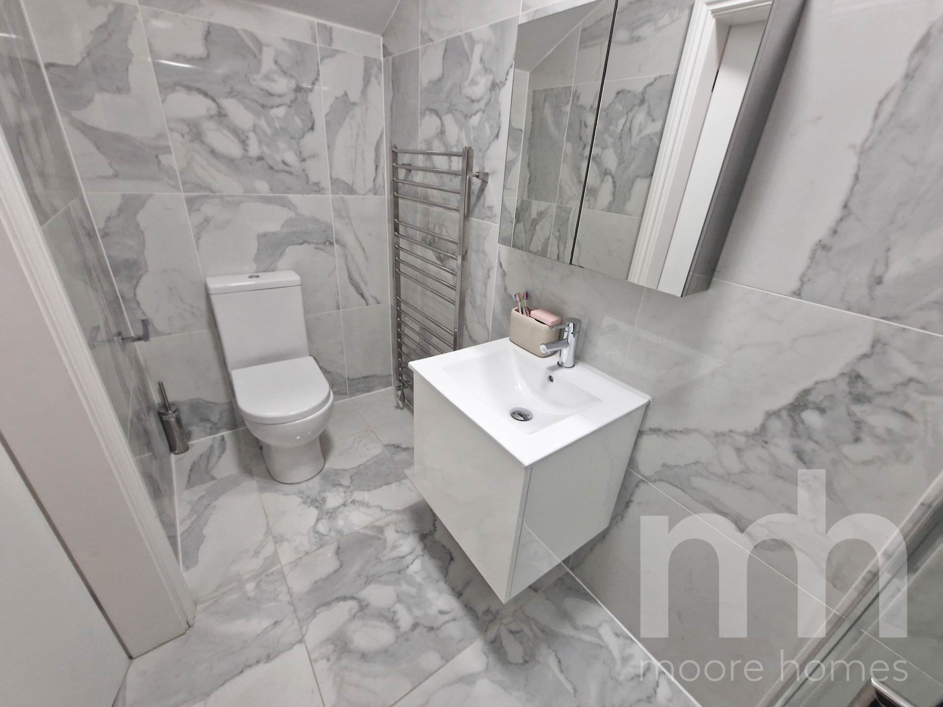 CHESTER ROAD, Woodford SK7 1QQ, Image 32