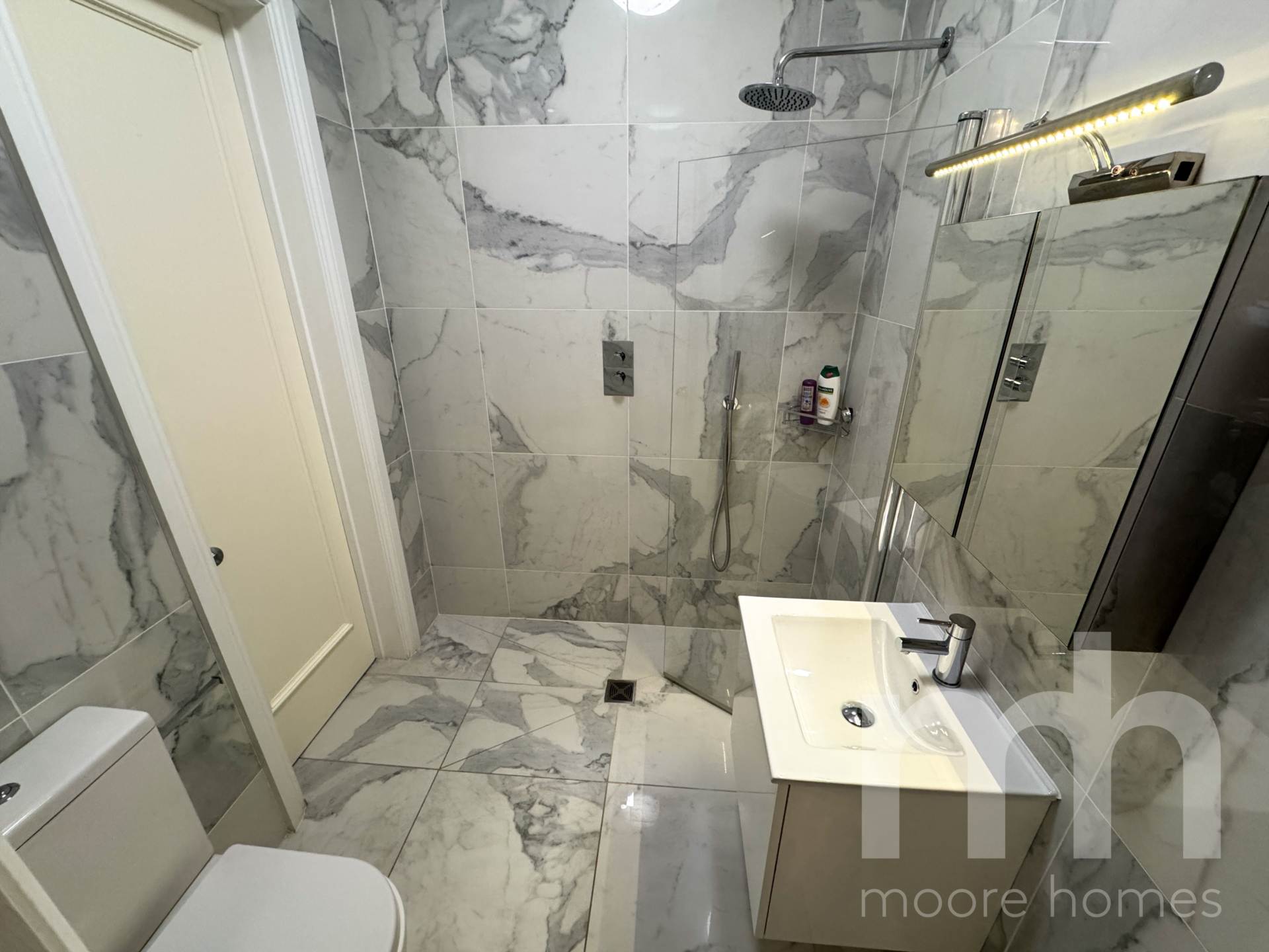 CHESTER ROAD, Woodford SK7 1QQ, Image 35