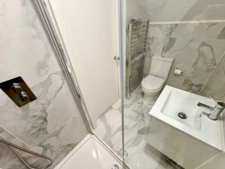 CHESTER ROAD, Woodford SK7 1QQ, Image 17