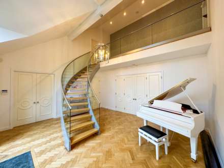 CHESTER ROAD, Woodford SK7 1QQ, Image 18