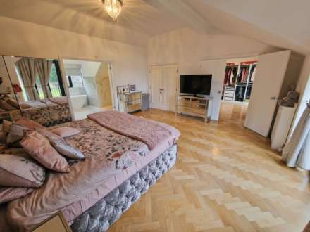 CHESTER ROAD, Woodford SK7 1QQ, Image 22