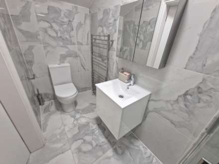 CHESTER ROAD, Woodford SK7 1QQ, Image 32