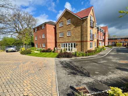 FORD LODGE, South Acre Drive, Handforth SK9 3HR, Image 1