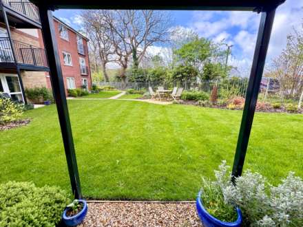 FORD LODGE, South Acre Drive, Handforth SK9 3HR, Image 4