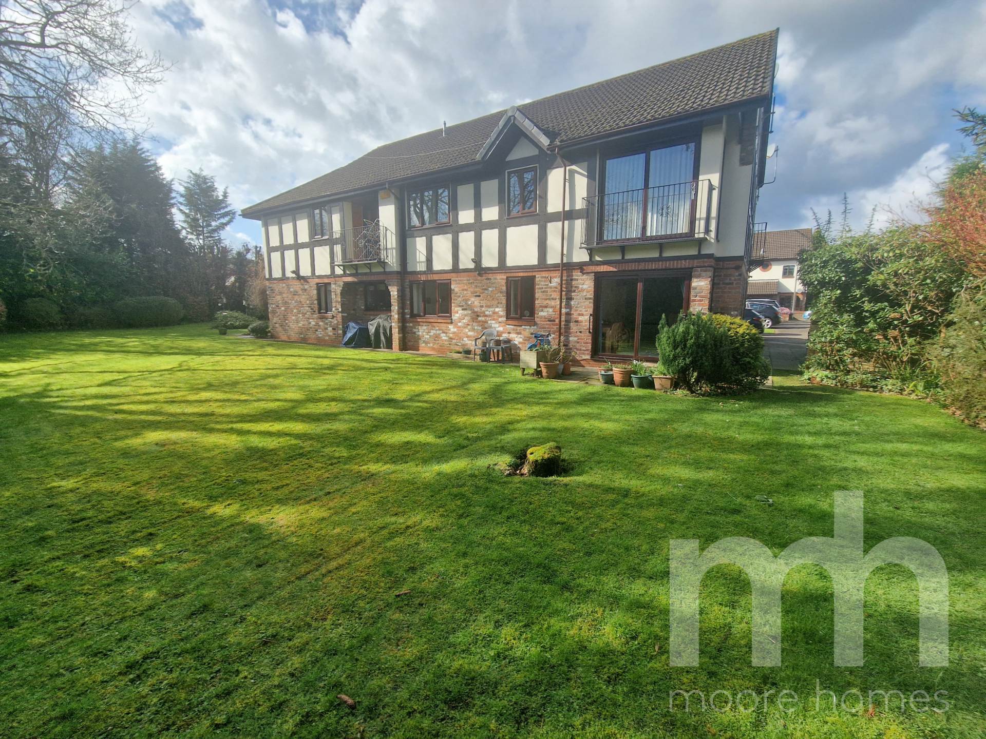 GLENBOURNE PARK, OGDEN ROAD, Bramhall SK7 1JG, Image 1