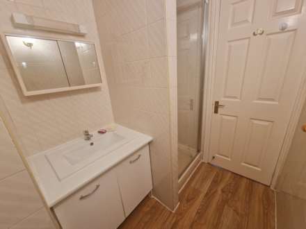 GLENBOURNE PARK, OGDEN ROAD, Bramhall SK7 1JG, Image 11