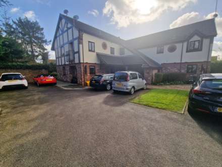 GLENBOURNE PARK, OGDEN ROAD, Bramhall SK7 1JG, Image 21