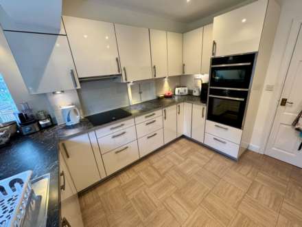 HUXLEY DRIVE, Bramhall SK7 2PH, Image 11
