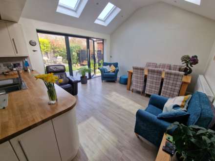 BOSTON CLOSE, Bramhall SK7 2BP, Image 3