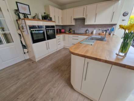 BOSTON CLOSE, Bramhall SK7 2BP, Image 6