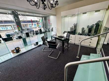 BRAMHALL LANE SOUTH, Bramhall SK7 1AF, Image 2