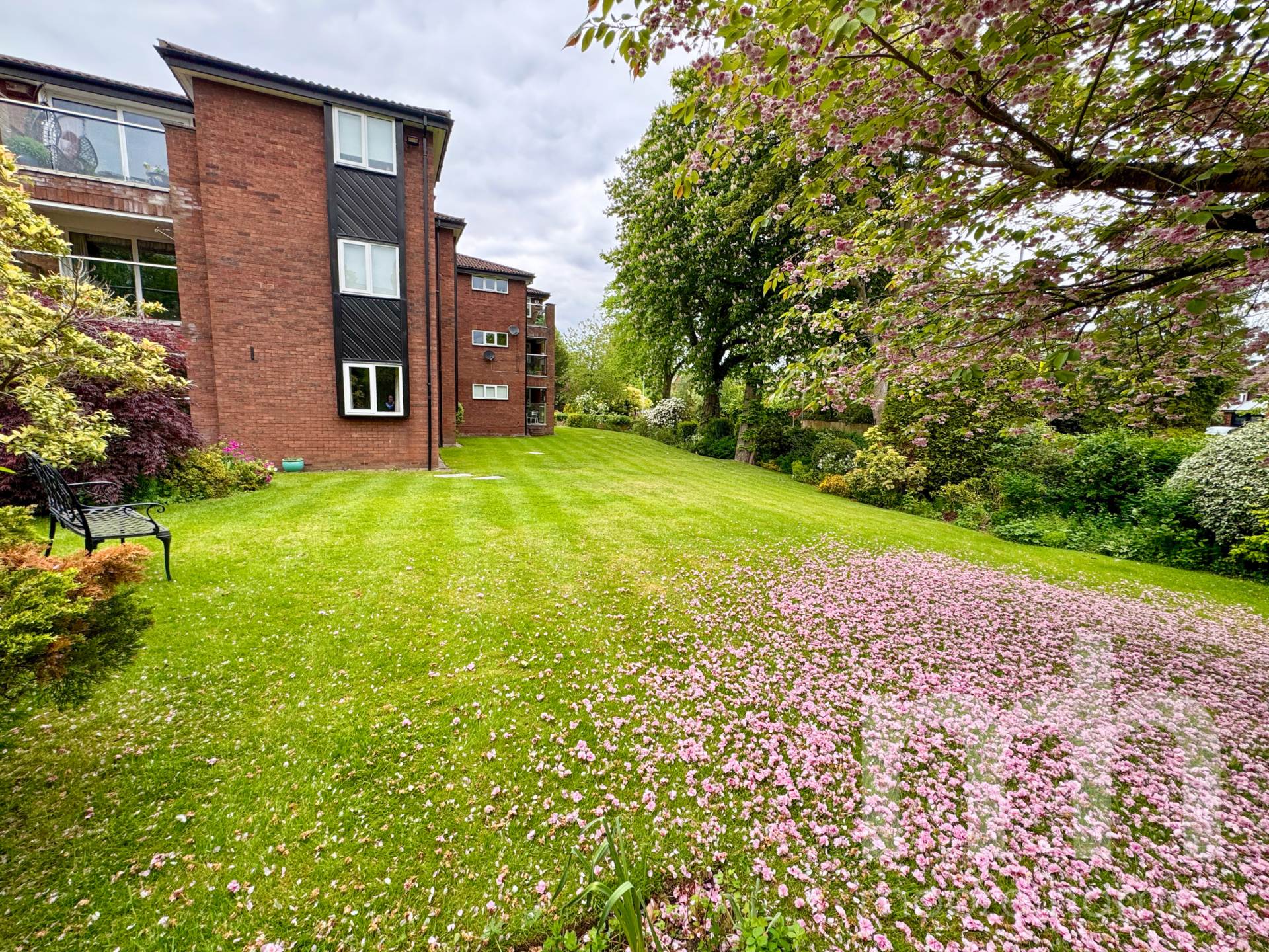 FOTHERGILL GRANGE, Hulme Hall Road, Cheadle Hulme SK8 6LF, Image 19