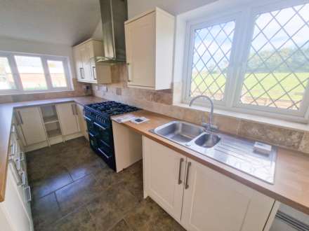 BUXTON ROAD, Hazel Grove SK7 6NG, Image 5