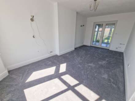 BUXTON ROAD, Hazel Grove SK7 6NG, Image 7