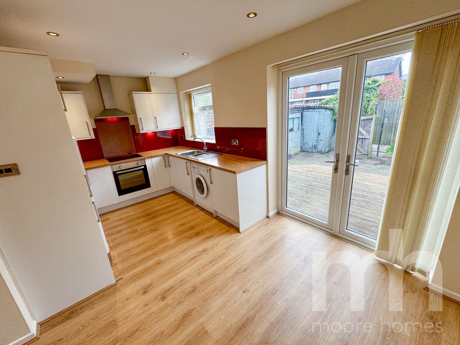 GLYNIS CLOSE, Cale Green SK3 8JD, Image 3