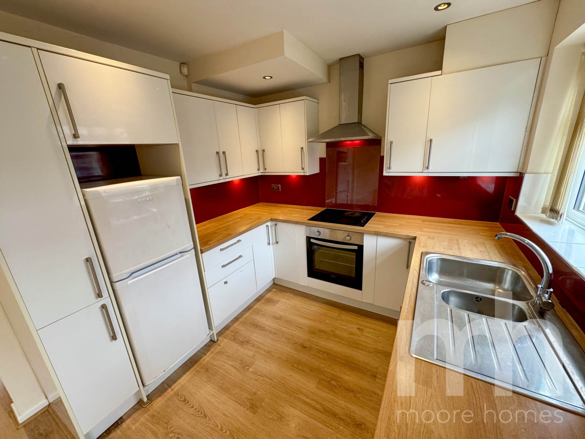 GLYNIS CLOSE, Cale Green SK3 8JD, Image 4