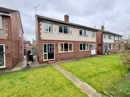 GLYNIS CLOSE, Cale Green SK3 8JD