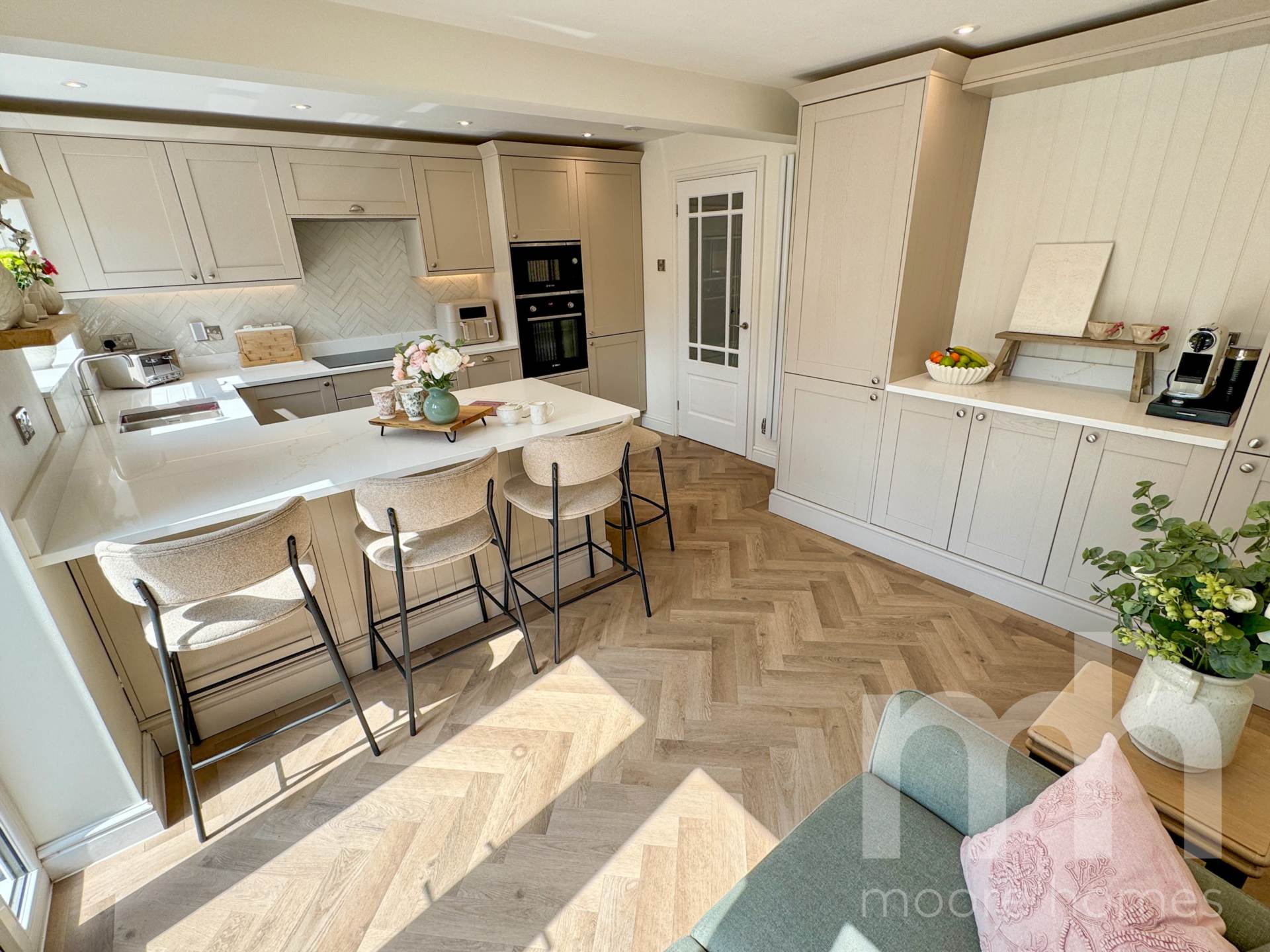 GLASTONBURY AVENUE, Cheadle Hulme SK8 7PS, Image 8