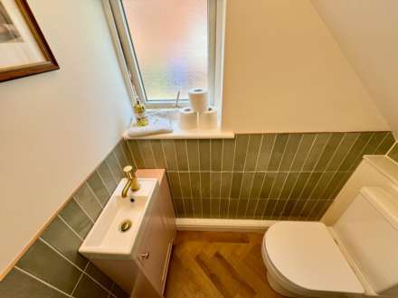 GLASTONBURY AVENUE, Cheadle Hulme SK8 7PS, Image 12